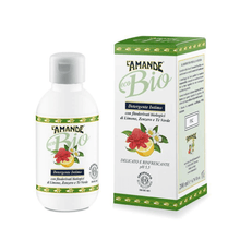 Load image into Gallery viewer, SARDINIAN FLOWERS AND BERRIES Liquid soap Sardinian flowers and berries Net quantity per pack - 300ml  L&#39;Amande Fiori e Bacche di Sardegna Liquid Soap, derived from olive oil, is a real natural soap with strong cleansing properties.